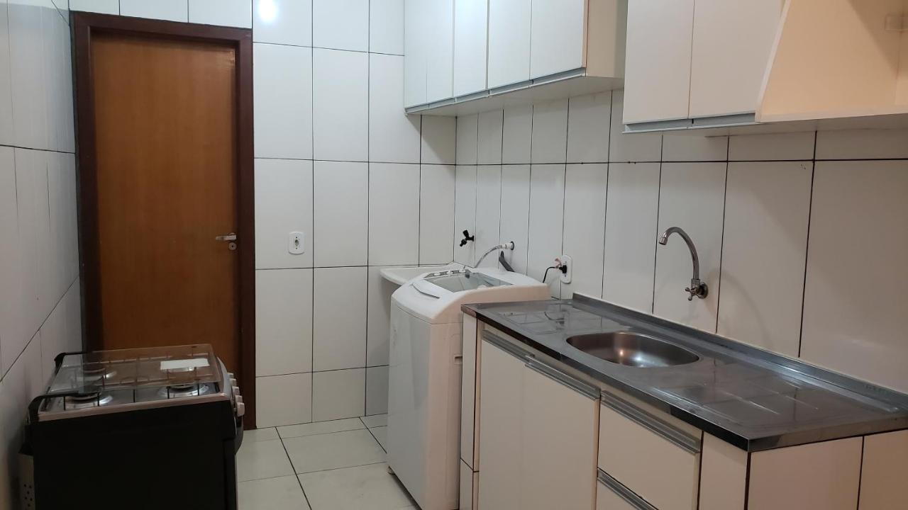 Lindo apto de 2 qts próximo ao aeroporto Apartamento Brasília Exterior foto